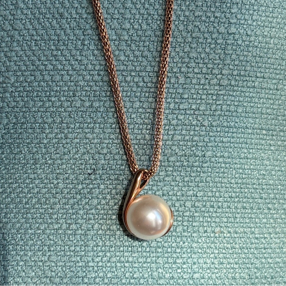 LIKE NEW SKAGEN Rose Gold Crystal Pearl Bead Necklace, Agnethe?, Worn Once,Chic